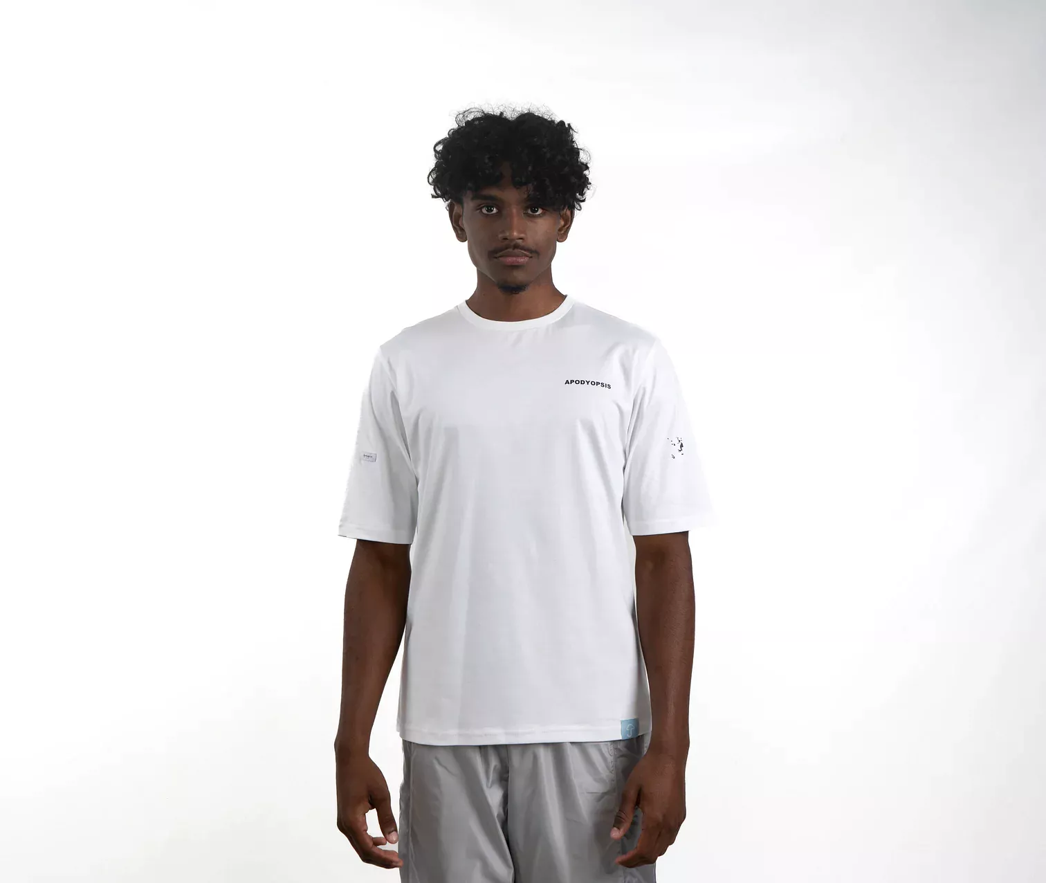 Apodyopsis White Tee