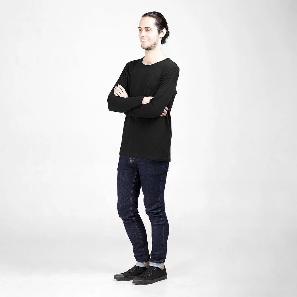 Long Sleeved Pocket T-Shirt | Black