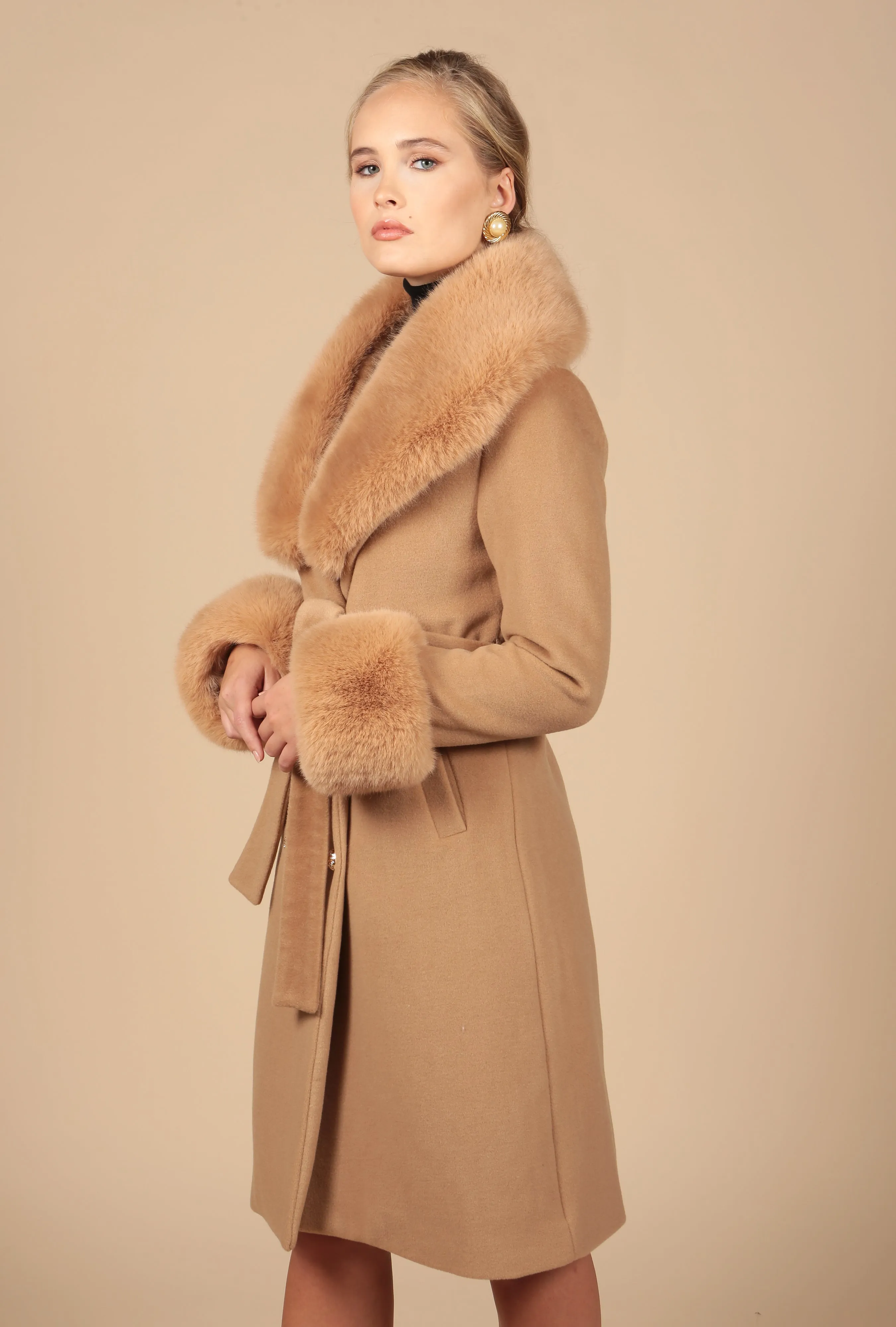 ‘Marlene' Cashmere and Wool Coat in Marrone