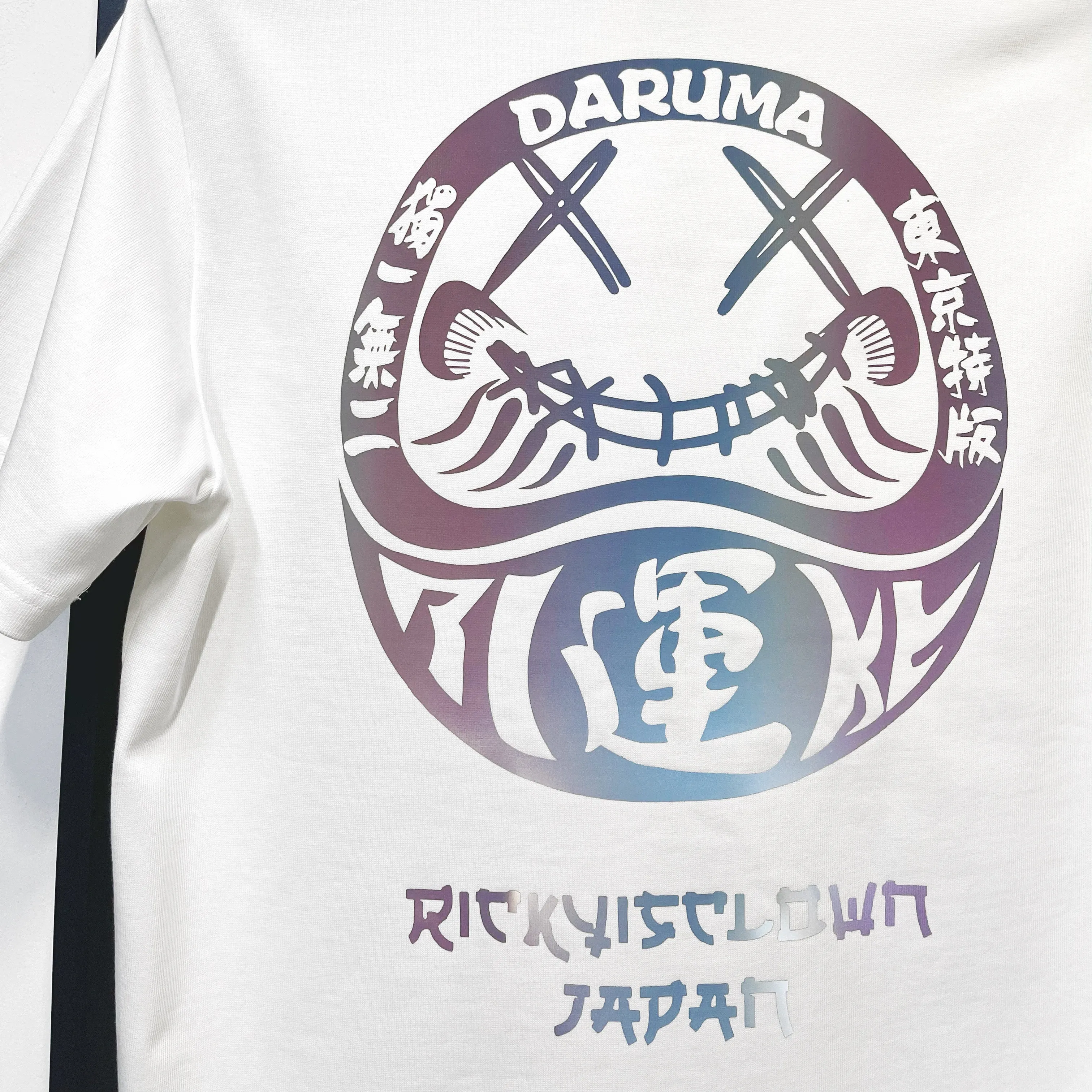 RICKYISCLOWN JAPAN  Lucky Daruma Laser Reflective Tee White [R11220810C-D7]